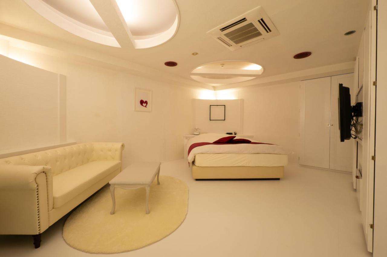 Hotel Rplus日高 (Adults Only) Hidaka  Dış mekan fotoğraf